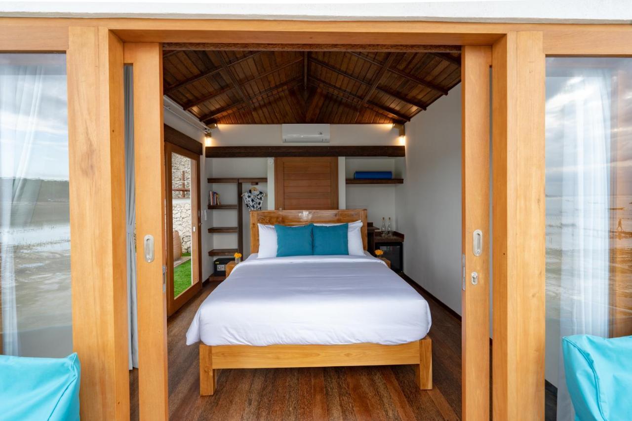 Hotel Indigo Blue Ceningan
